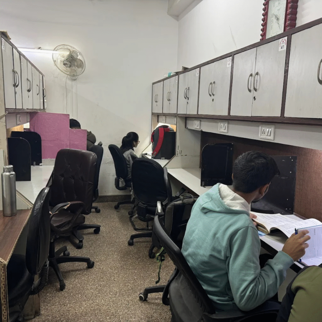 achievers library vijay vihar phase 1 sector 5 rohini14