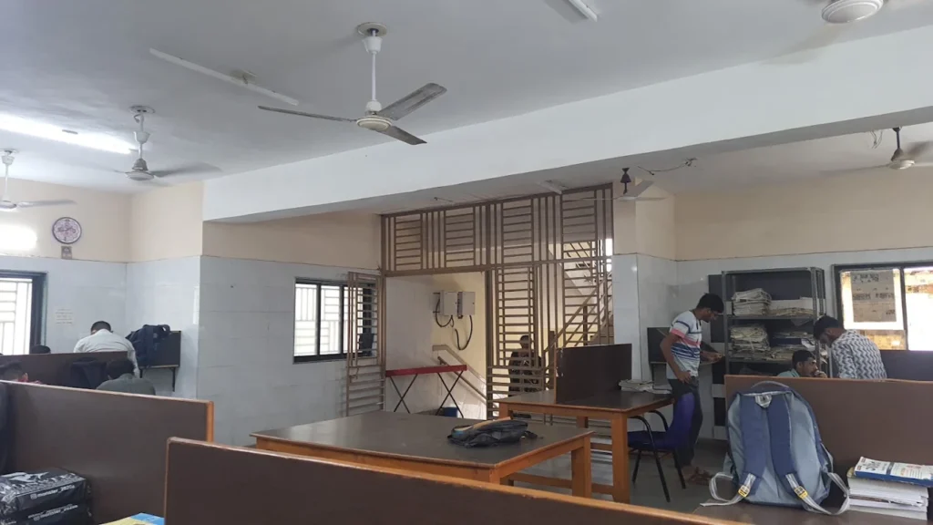 bhaipura amc library inside view
