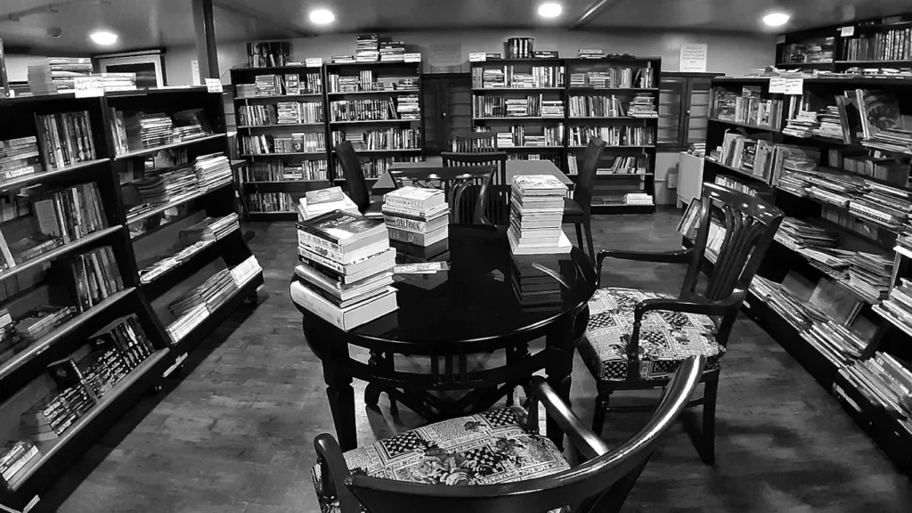 Trilogy Curated Bookshop and Library in Chimbai, Bandra West — cozy reading room with curated titles, tucked behind BMC Pump House near Joggers Park, Mumbai.